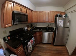 244 Freeman St #B, Brookline, MA 02446