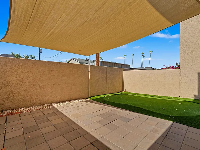 1886 E Don Carlos Ave #139 — Photo 32