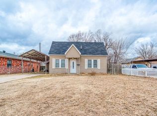 813 N Burford Ave, Watonga, OK 73772