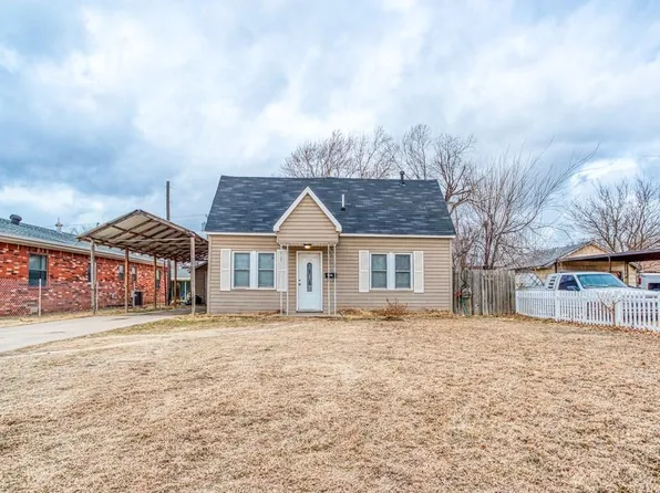 813 N Burford Ave, Watonga, OK 73772