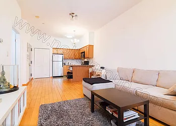 Rented by Nolita Group