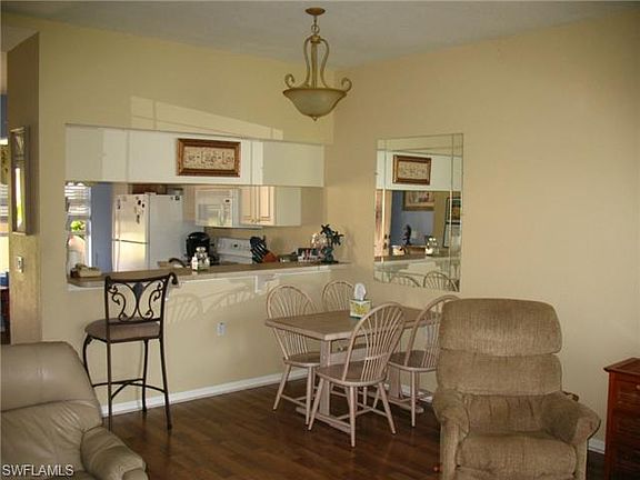 4th image of 326 Newport Dr APT 1702