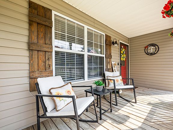 2nd image of 263 Childress Hollow Rd