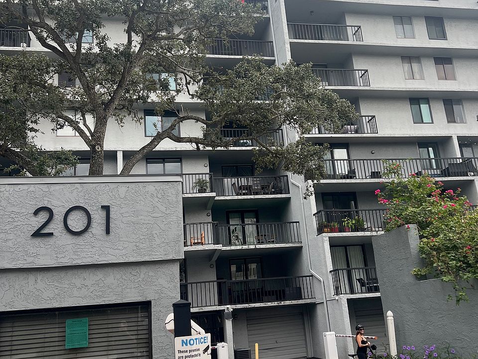 1st image of 201 W Laurel St APT 502