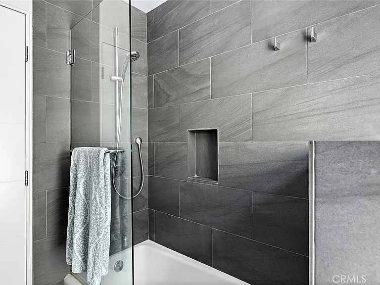 30872 Marilyn Dr — Photo 22