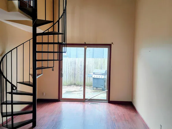 501 Lincolnway Suite 1, Valparaiso, IN 46383