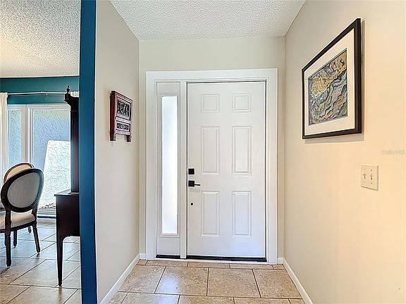 3rd image of 9416 Bellhaven St