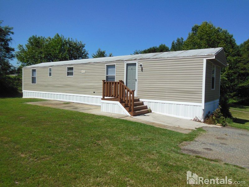 1st image of 222 Red Spruce Cir