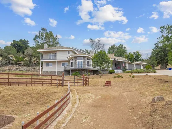 2335 Duraznitos Rd, Ramona, CA 92065