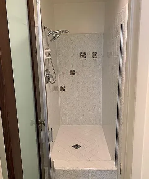 1932 Overland Ave #208 — Photo 3