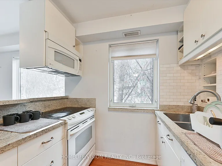 400 Summerhill Ave #2 — Photo 11
