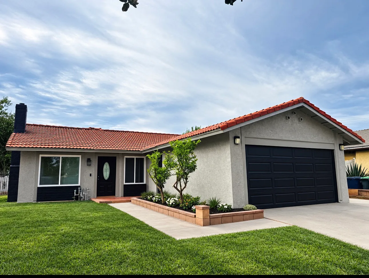 4 bed, 1800 sqft, $3,500 — Photo 1
