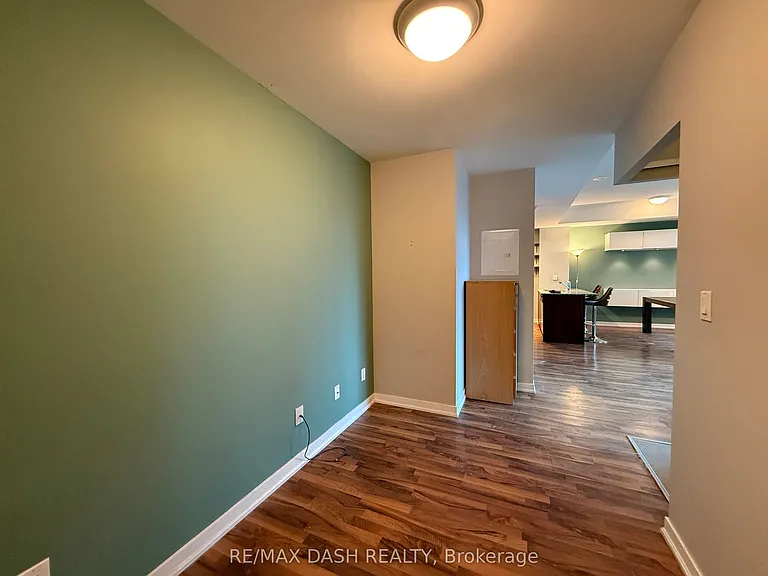 55 E Liberty St #918 — Photo 21