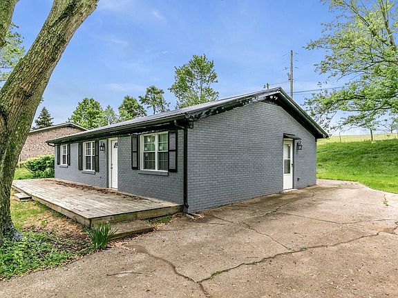 3rd image of 354 Dunbar Ln