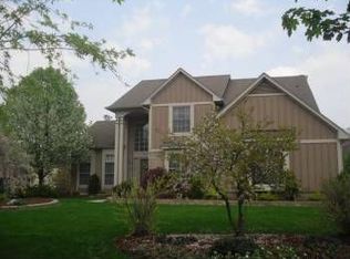 2845 Treyburn Ln, West Bloomfield, MI 48324