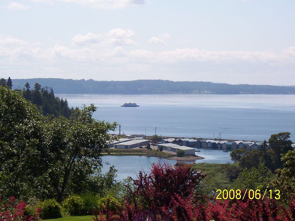 2nd image of 9910 78th St SW