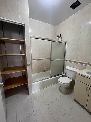 Rented by Standard Living Realty Inc | media 24