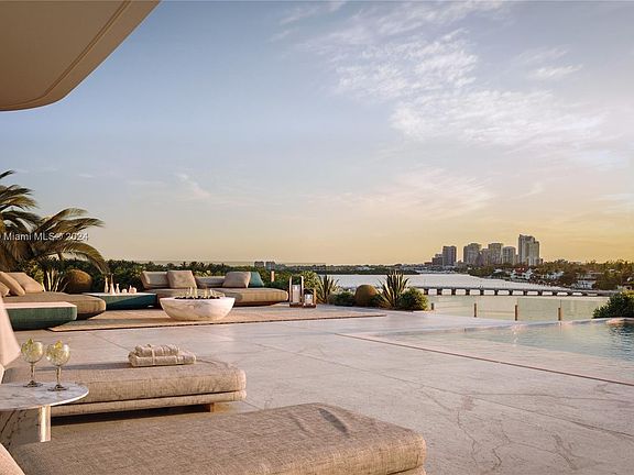 2nd image of 5 Grove Isle Dr #Penthouse S04