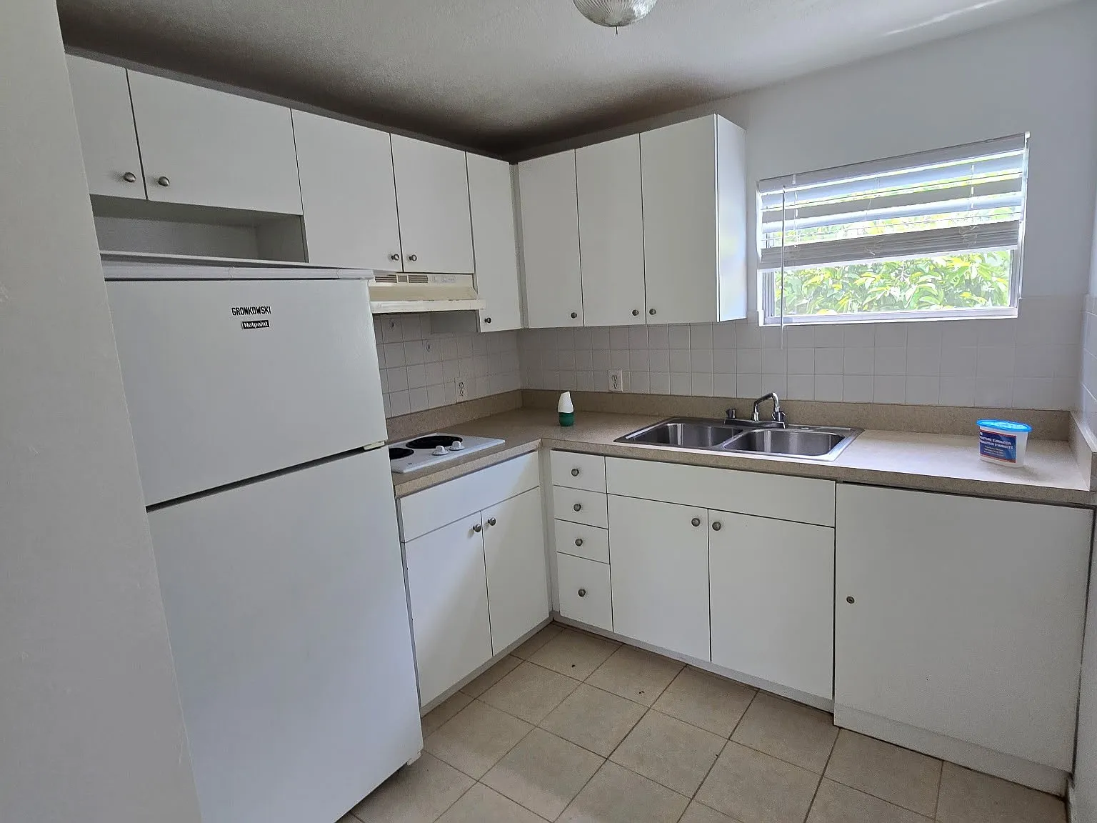Studio, 500 sqft, $1,200 — Photo 4