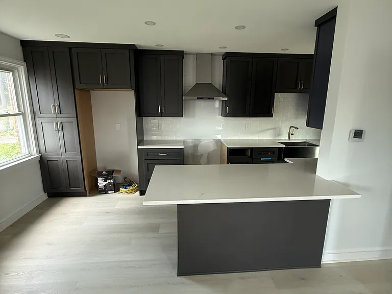 3704 Farr Ave — Photo 1