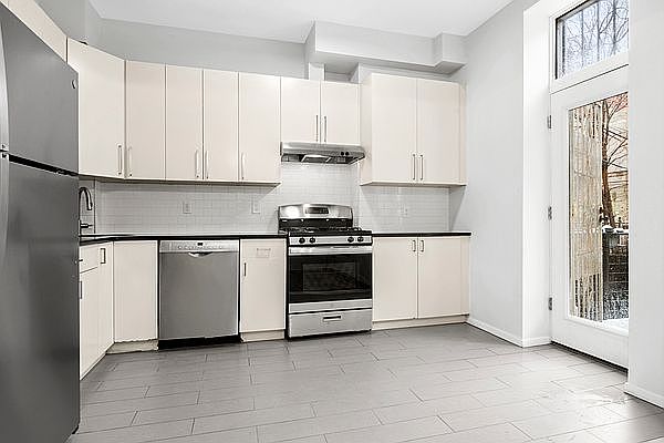 1st image of 686 Degraw St #1