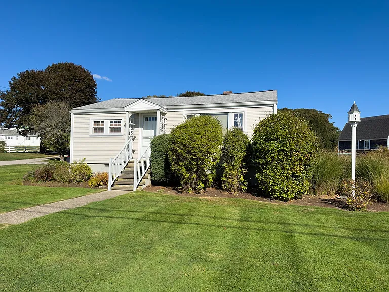 53 Foss Cir — Photo 9
