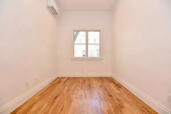 Rented by Bohemia Realty Group | media 8