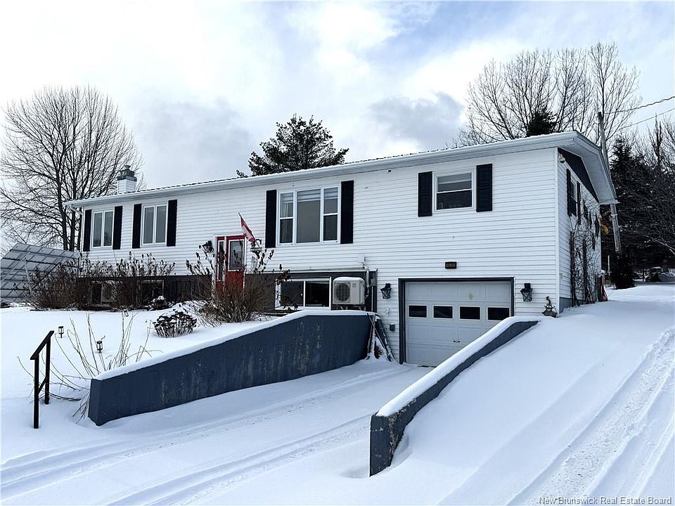 1st image of 215 Lansdowne Rd