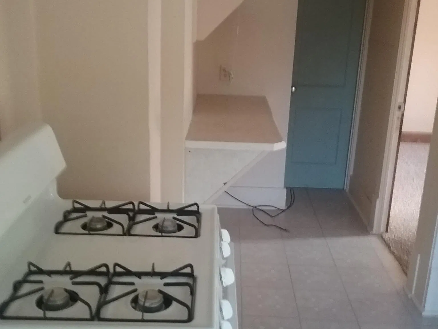 2 bed, 980 sqft, $1,050 — Photo 3