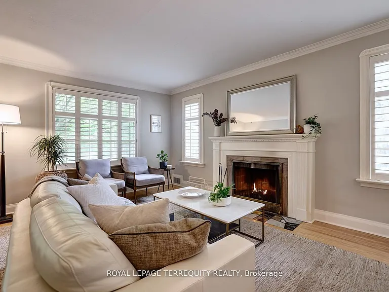 20 Elderidge Ave — Photo 5