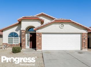 2818 W Grenadine Rd, Phoenix, AZ 85041