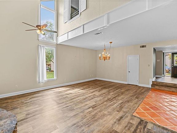 4th image of 12 Caribbean Ct #Na