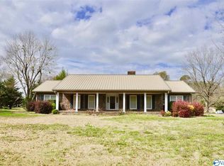 1141 Guntersville Rd, Arab, AL 35016