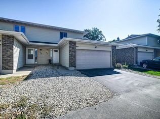 857 Henry St #15, Waunakee, WI 53597