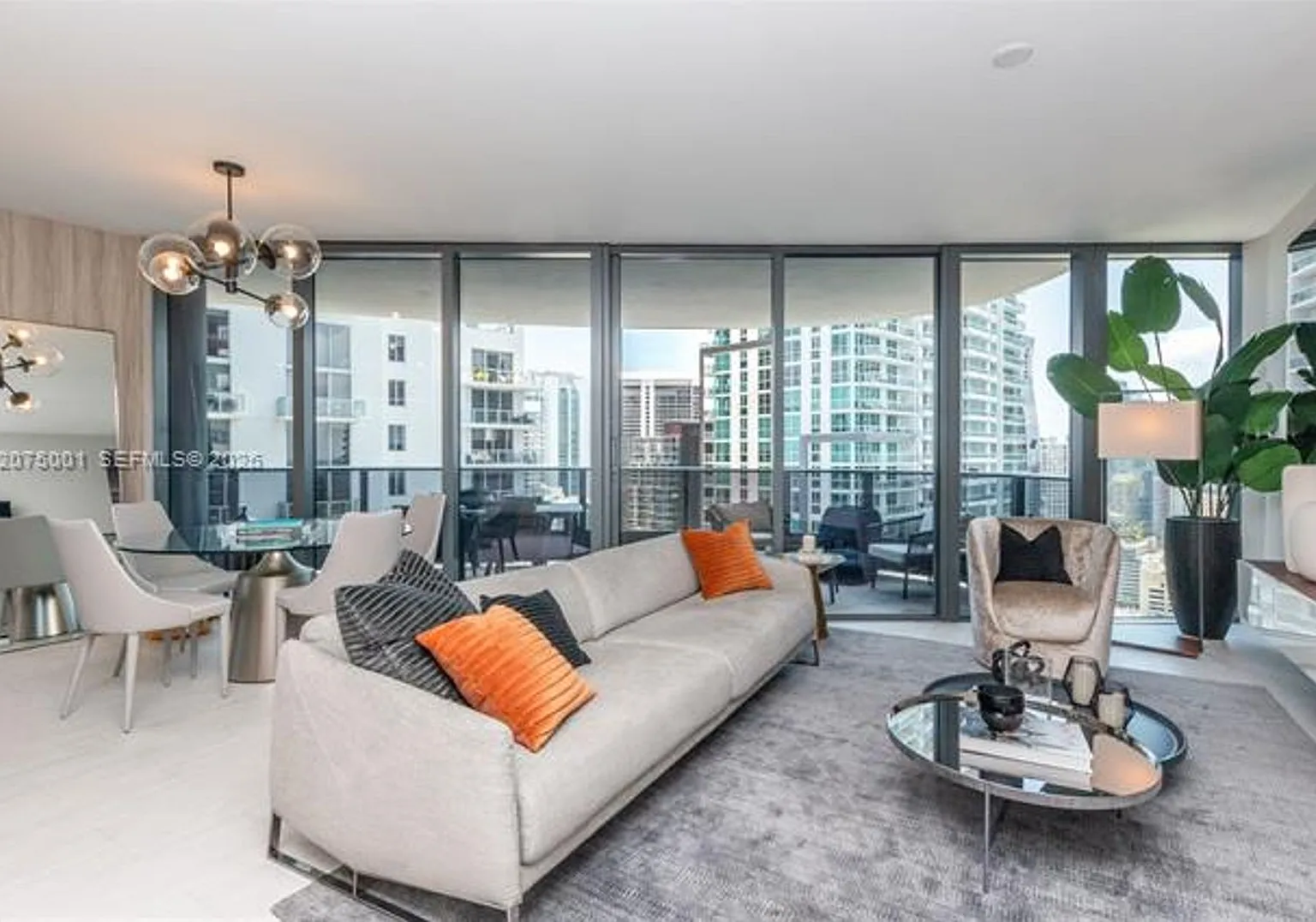 1000 Brickell Plz cu-3201, Miami, FL 33131 — Photo 4