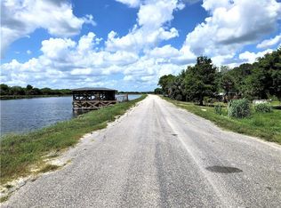 2485 Riverside Dr SW, Moore Haven, FL 33471