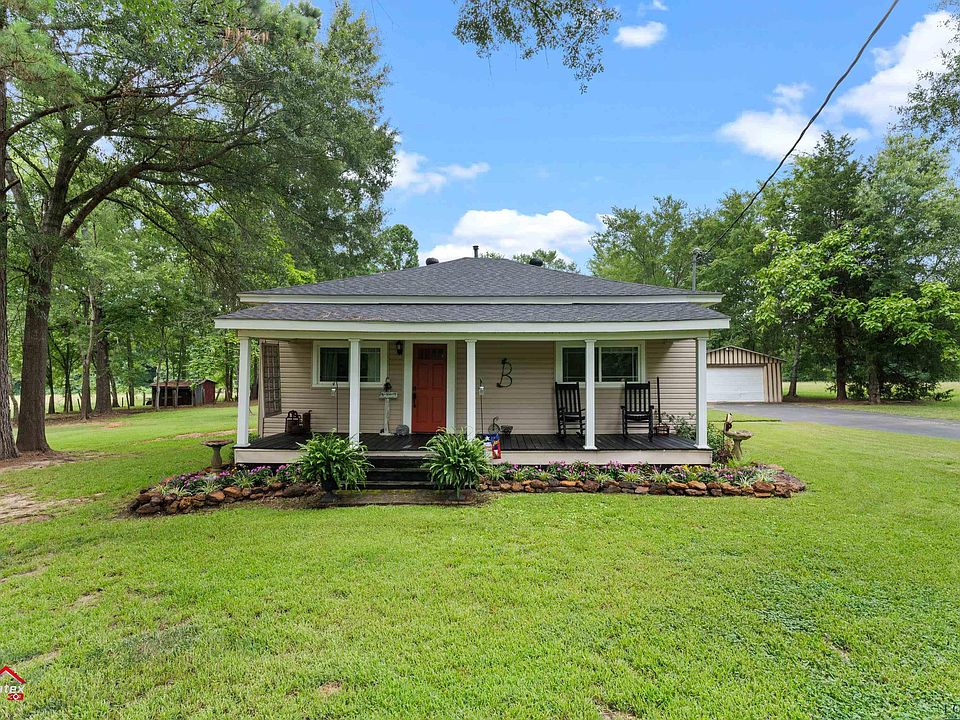 1st image of 6978 County Road 4176 #D