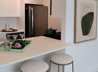 200 Water St #501, New York, NY 10038
