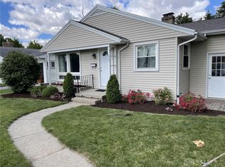 609 N Cherry St, Celina, OH 45822