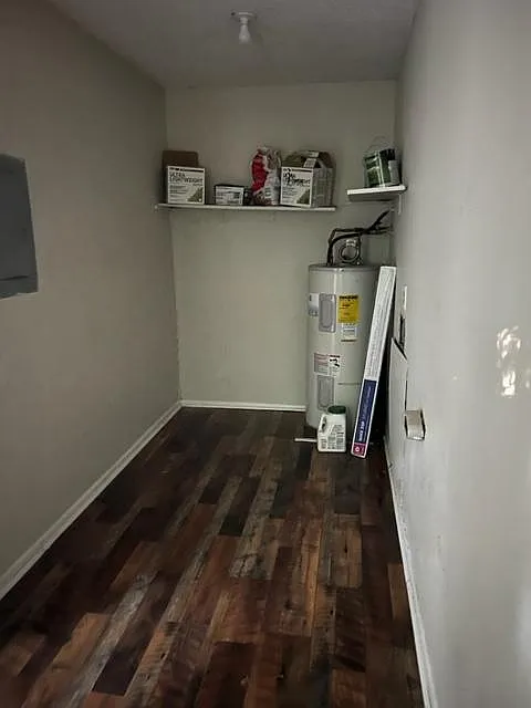 3 bed, 1100 sqft, $1,895 — Photo 4