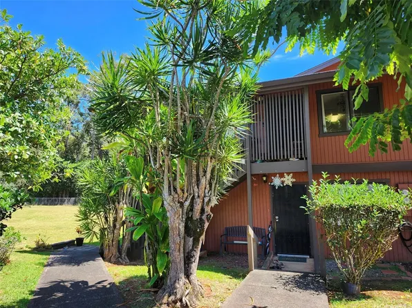 2069 California Ave APT 13C, Wahiawa, HI 96786