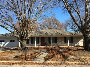 1102 Aspen Rd, Gainesville, TX 76240