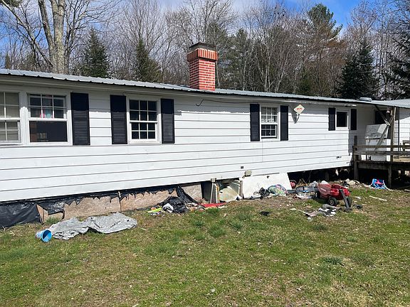 2nd image of 421 Washington Road