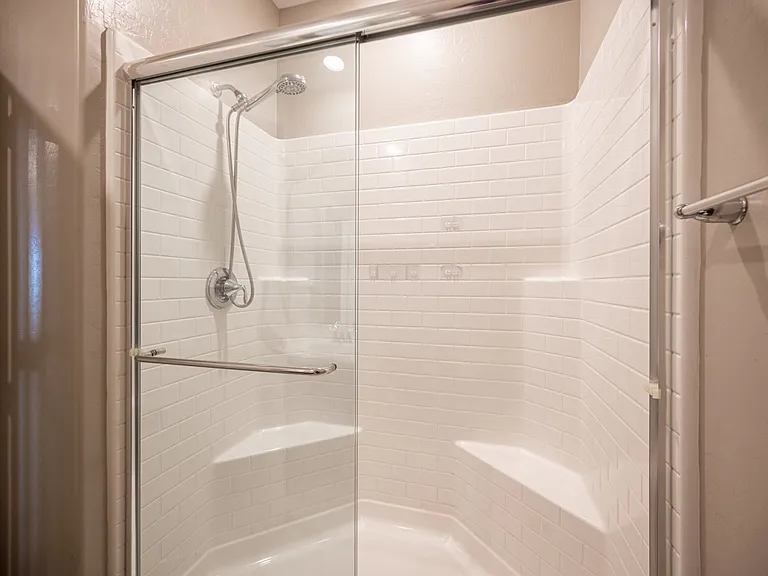 2715 Amazing Meadows Ave — Photo 27