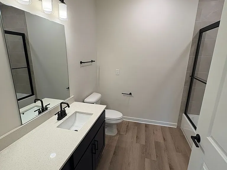 865 Bolivar Dr — Photo 5