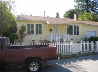 201 Holcomb Ave, Larkspur, CA 94939