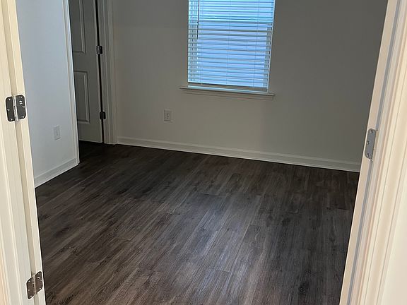 Downstairs Bedroom/Flex Space