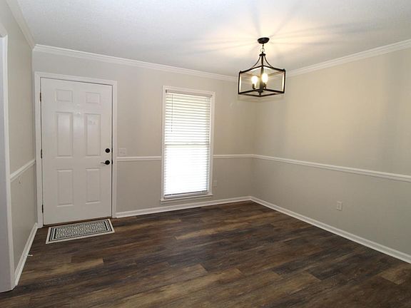 2nd image of 782 1st Ave