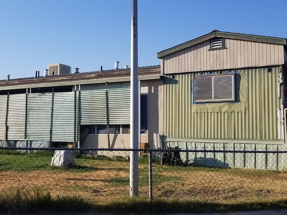 2nd image of 4401 Hughes Ln Space 142