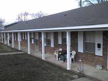 5th image of 106 N Peterson St